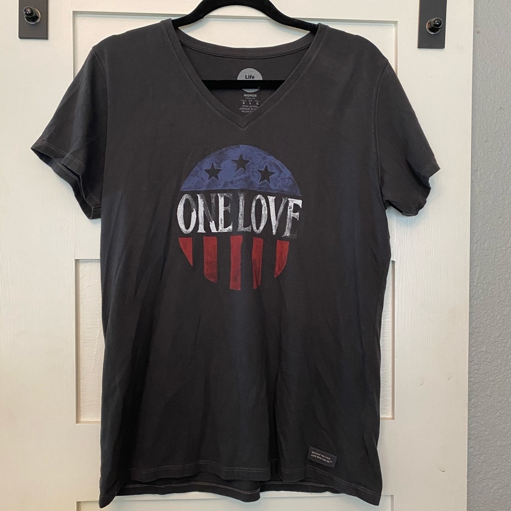 One Love - Tshirt - (L)